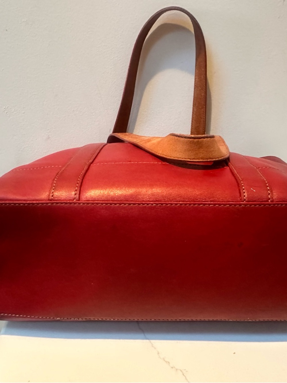 Coach Vintage 2003 Hampton Leatherware with Bullseye logo on creed. Leather Tote - Picture 7 of 14